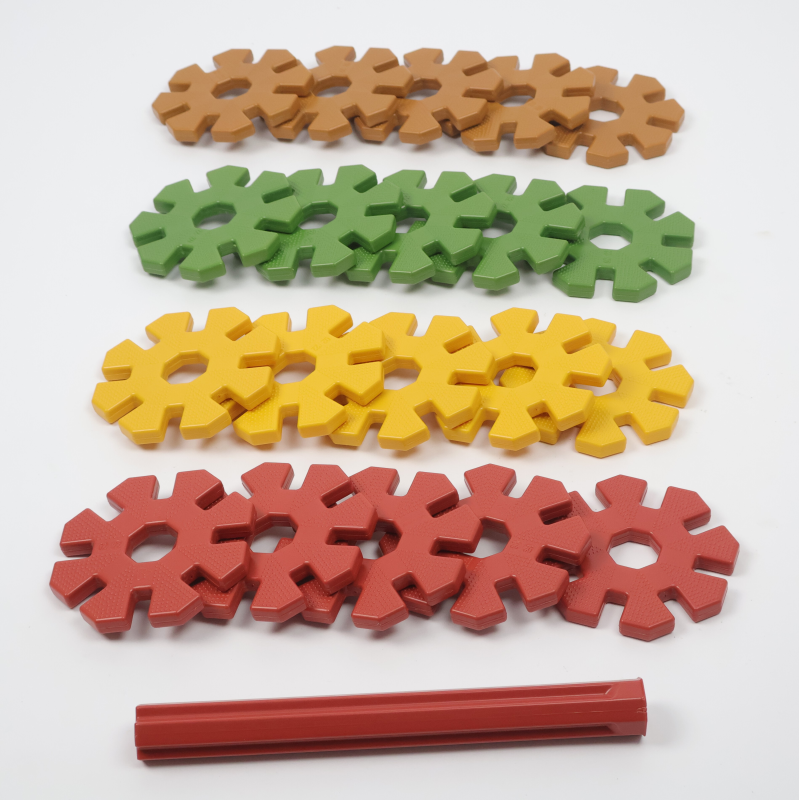 Toy made of recycled plastic suitable for kids aged 2 years and up Toy made of recycled plastic suitable for kids aged 2 years and up