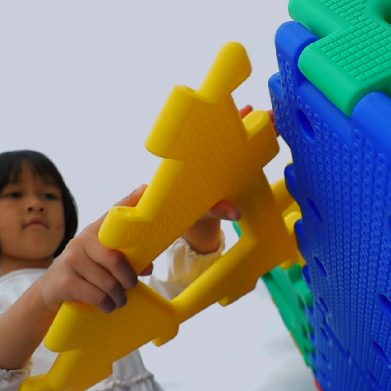 Jouets d’intérieur et d’extérieur pour la construction d’une structure extra large Jouets d’intérieur et d’extérieur pour la construction d’une structure extra large