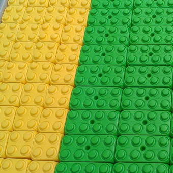 Petites briques de construction ESDA