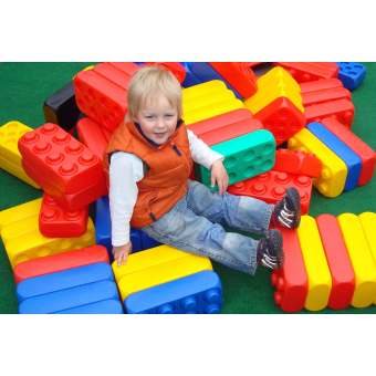 De grands blocs ESDA pour créer des créations super grandes pour les enfants De grands blocs ESDA pour créer des créations super grandes pour les enfants