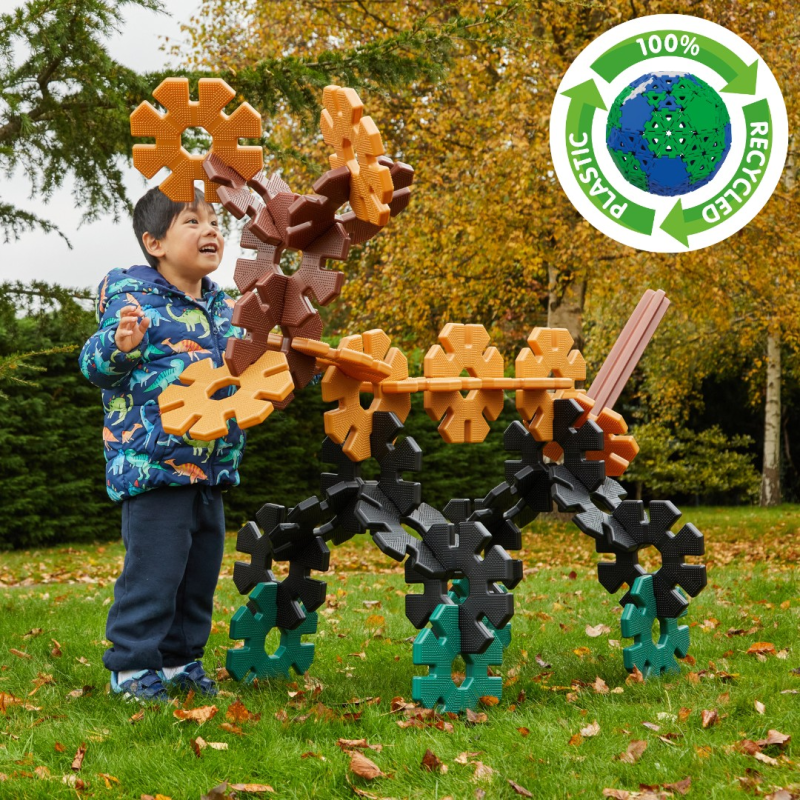 Giant Octoplay van Polydron, 42 delig, natuurlijke kleuren.