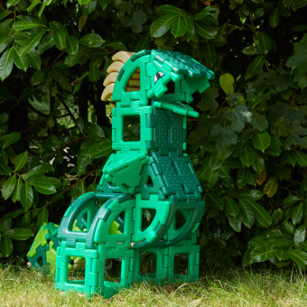 Een dinosaurus in de bosjes Een dinosaurus in de bosjes