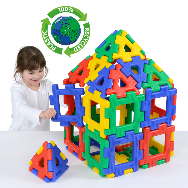 Children build a house together with Giant Polydron – perfect for teamwork and motor skills. Children build a house together with Giant Polydron – perfect for teamwork and motor skills.