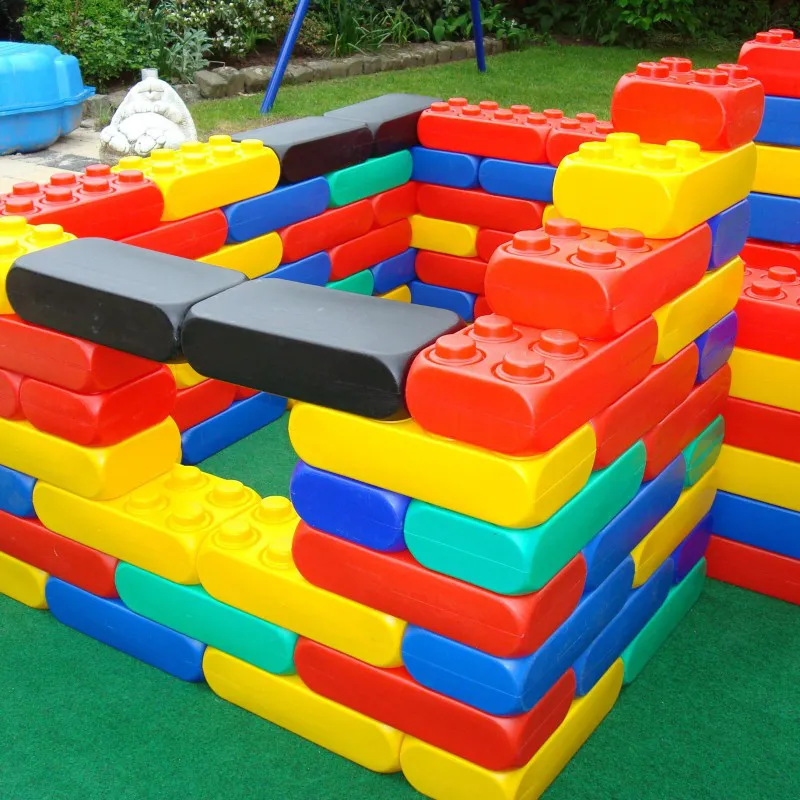 Briques Geantes ESDA Briques Geantes ESDA