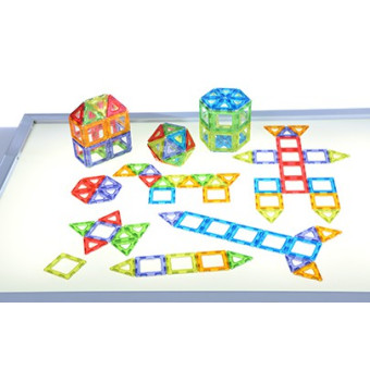 Conjunto de clase de Polydron magnético transparente Conjunto de clase de Polydron magnético transparente