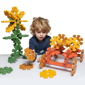 My first Octoplay, children toy's, creativity, recycled material, building My first Octoplay, children toy's, creativity, recycled material, building