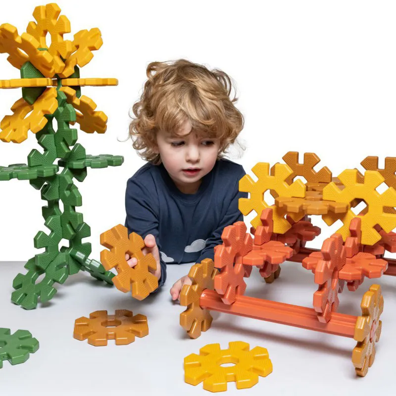 My first Octoplay, children toy's, creativity, recycled material, building My first Octoplay, children toy's, creativity, recycled material, building